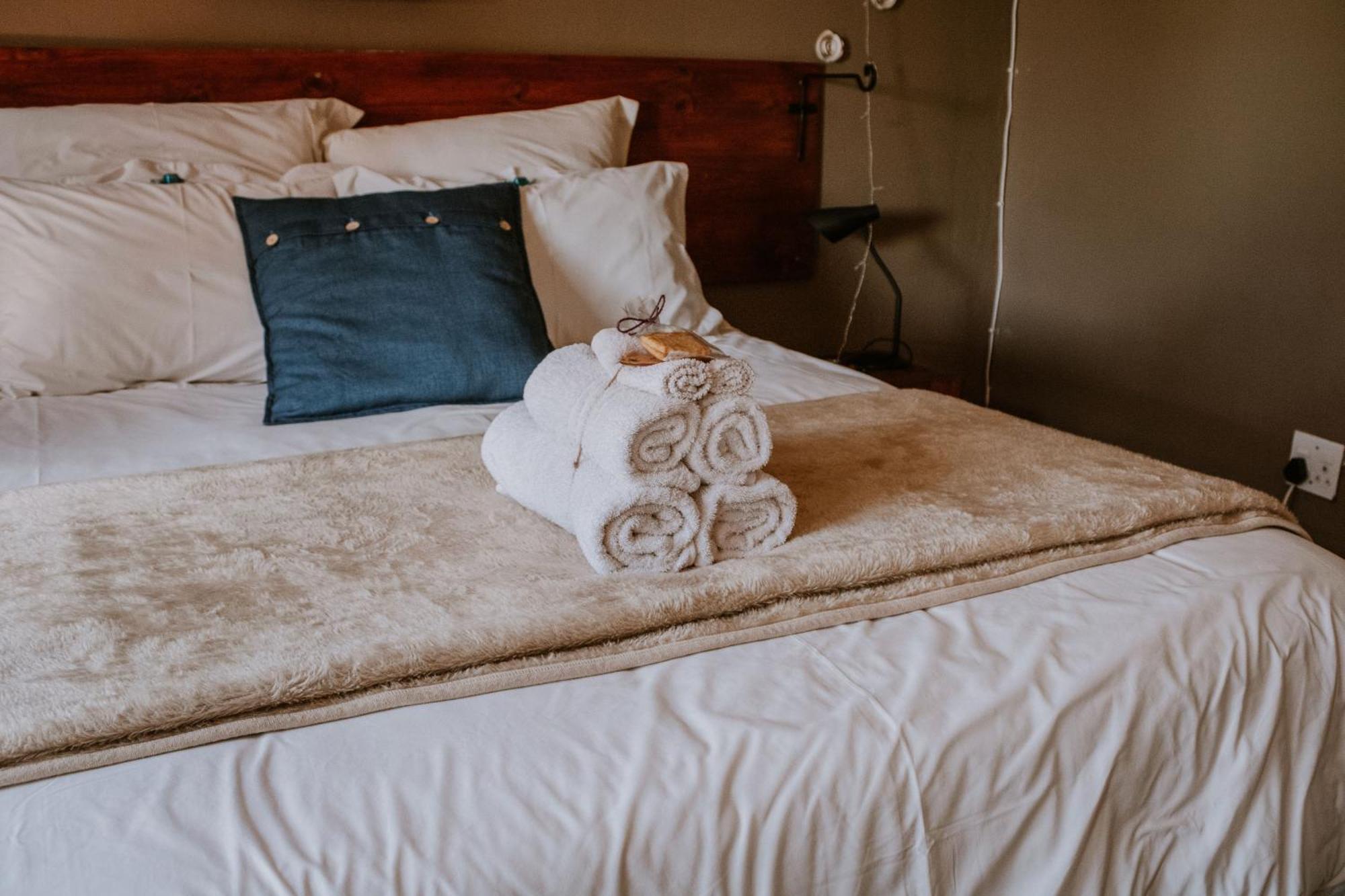 White Linen Guesthouse Tierpoort Εξωτερικό φωτογραφία