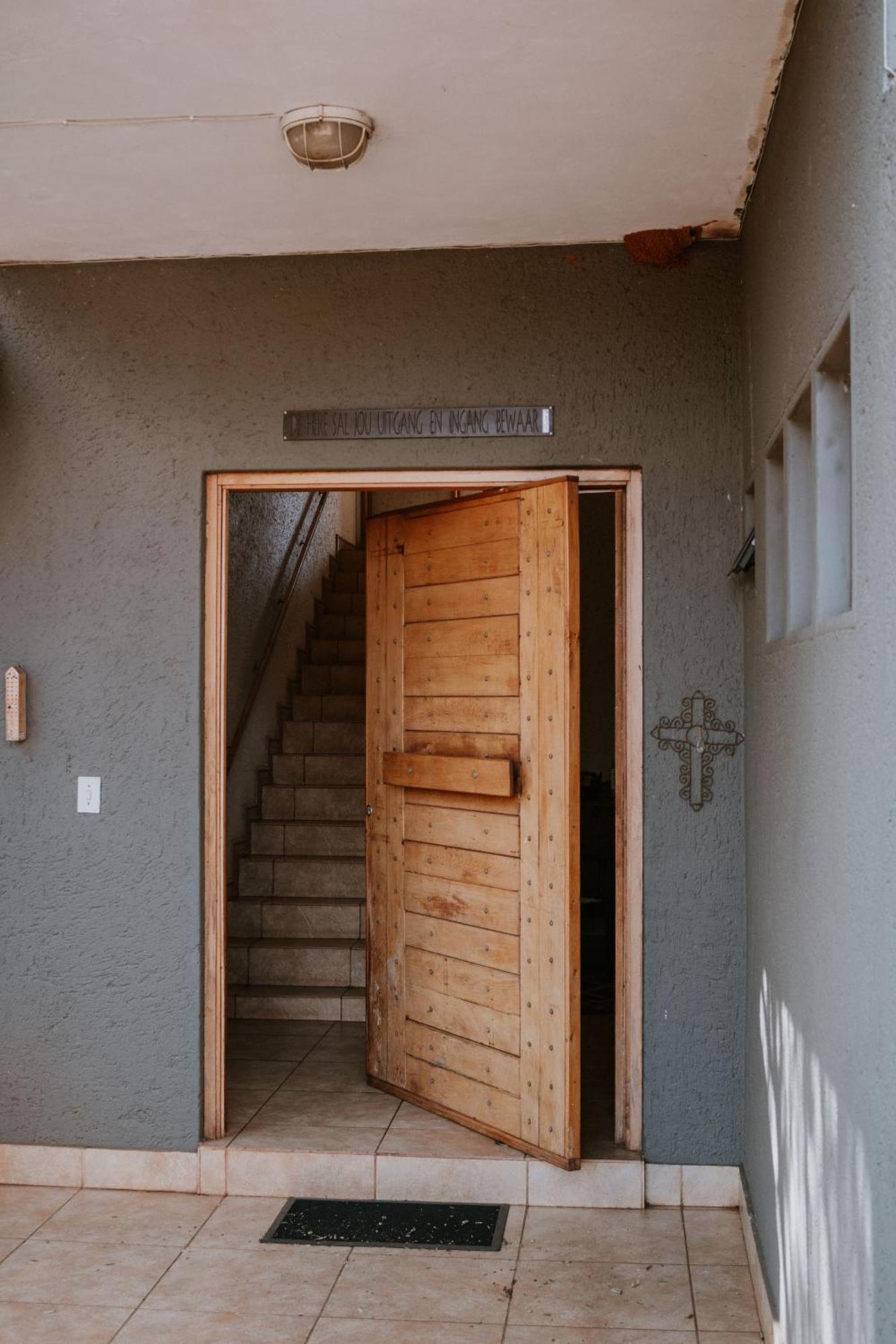 White Linen Guesthouse Tierpoort Εξωτερικό φωτογραφία